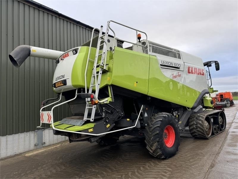 Claas Lexion 600TT c/w V1200 Header - Koristusmasina lisad: pilt 2 Claas Lexion 600TT c/w V1200 Header - Koristusmasina lisad: pilt 2