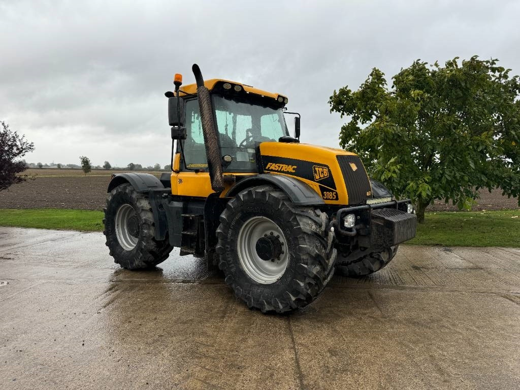 JCB 3185 Fastrac Smoothshift - Traktor: pilt 2 JCB 3185 Fastrac Smoothshift - Traktor: pilt 2