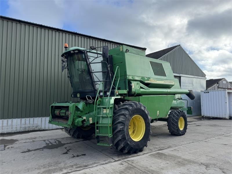 John Deere 1550 WTS c/w 620R Header - Koristusmasina lisad: pilt 3 John Deere 1550 WTS c/w 620R Header - Koristusmasina lisad: pilt 3