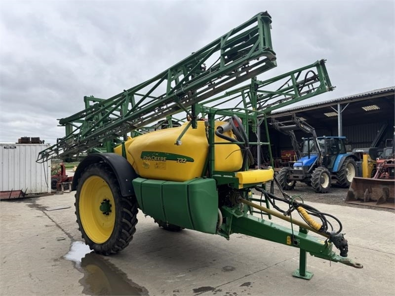 John Deere 732 Trailed Sprayer - Traktorilt tõusev pritsija: pilt 4 John Deere 732 Trailed Sprayer - Traktorilt tõusev pritsija: pilt 4