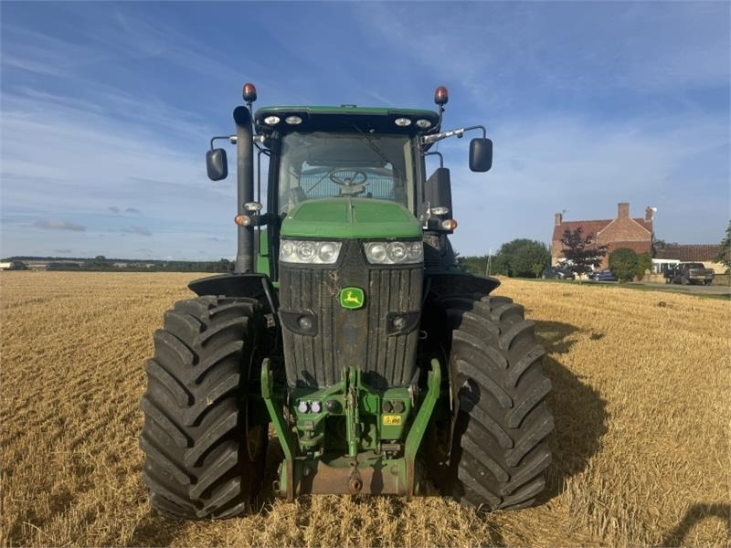 John Deere John Deere 7230R - Traktor: pilt 5 John Deere John Deere 7230R - Traktor: pilt 5