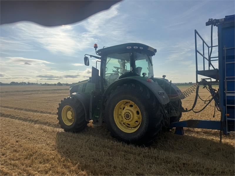 John Deere John Deere 7230R - Traktor: pilt 3 John Deere John Deere 7230R - Traktor: pilt 3