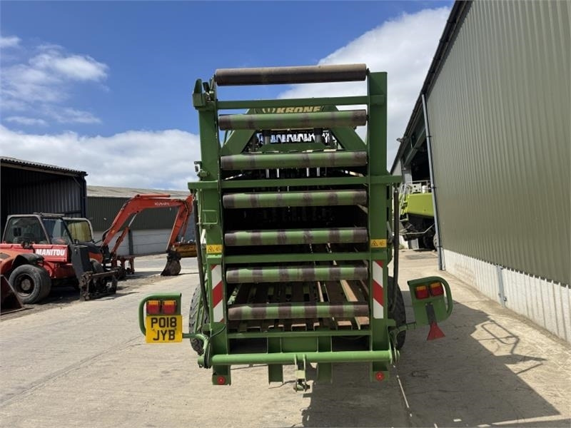 Krone Big Pack 12130 Square Baler - Heinapress, kandiline: pilt 3 Krone Big Pack 12130 Square Baler - Heinapress, kandiline: pilt 3
