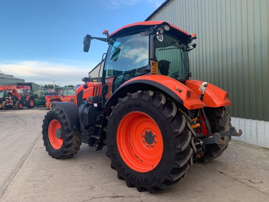 Kubota M 7131 - Traktor: pilt 3 Kubota M 7131 - Traktor: pilt 3