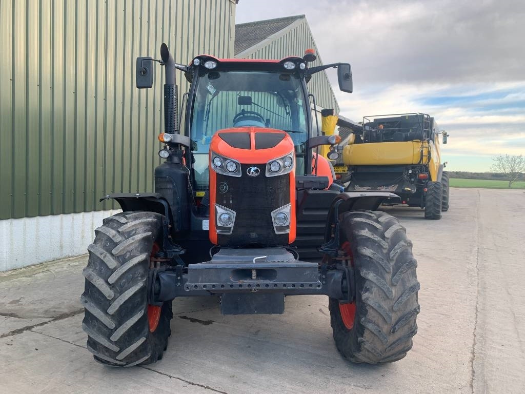 Kubota M 7131 - Traktor: pilt 4 Kubota M 7131 - Traktor: pilt 4