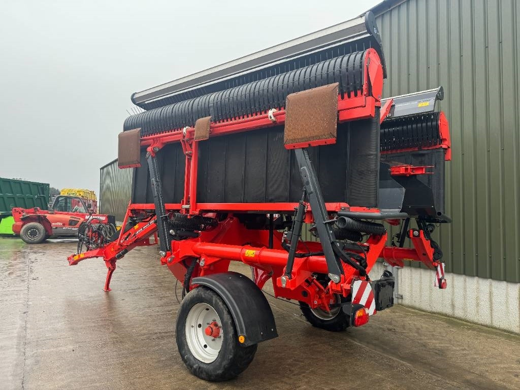 Kuhn Merge Maxx 950 - Kaarutaja/ Reha: pilt 3 Kuhn Merge Maxx 950 - Kaarutaja/ Reha: pilt 3