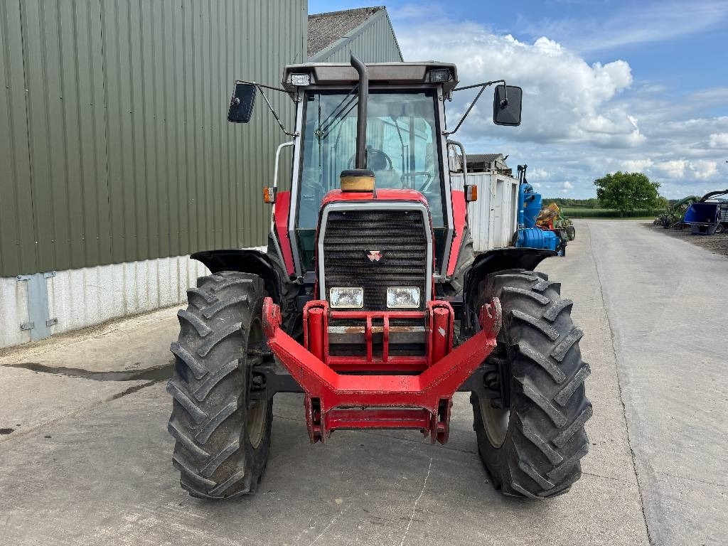 Massey Ferguson 3085 Dynashift - Traktor: pilt 5 Massey Ferguson 3085 Dynashift - Traktor: pilt 5