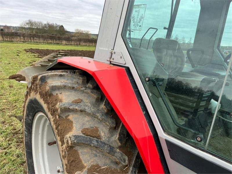 Massey Ferguson 3120 Dynashift - Traktor: pilt 5 Massey Ferguson 3120 Dynashift - Traktor: pilt 5