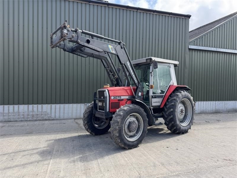Massey Ferguson Massey Ferguson 3075 Dynashift *Low Hours* - Traktor: pilt 1 Massey Ferguson Massey Ferguson 3075 Dynashift *Low Hours* - Traktor: pilt 1