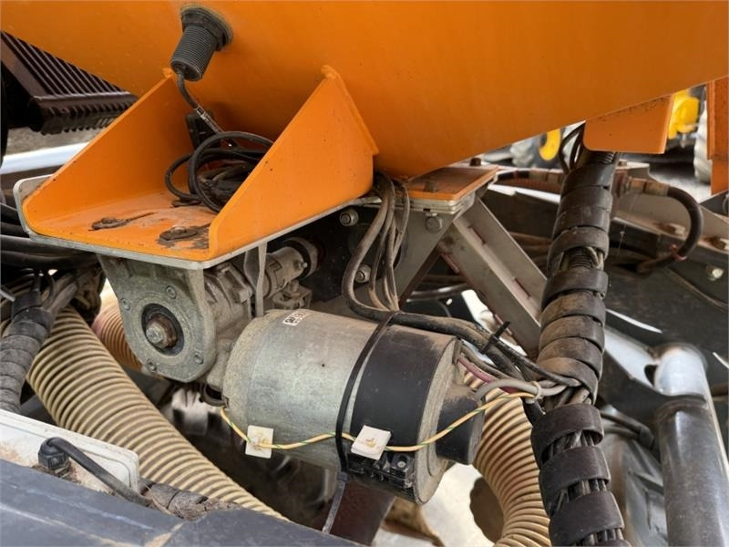 Kombain-külvimasin Mzuri Pro-Till 3T Seed Drill: pilt 16