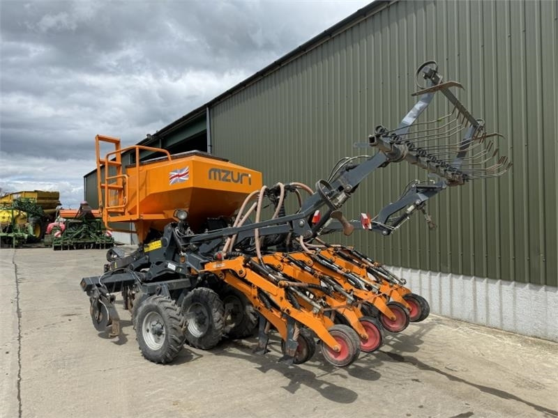 Mzuri Pro-Till 3T Seed Drill - Kombain-külvimasin: pilt 3 Mzuri Pro-Till 3T Seed Drill - Kombain-külvimasin: pilt 3