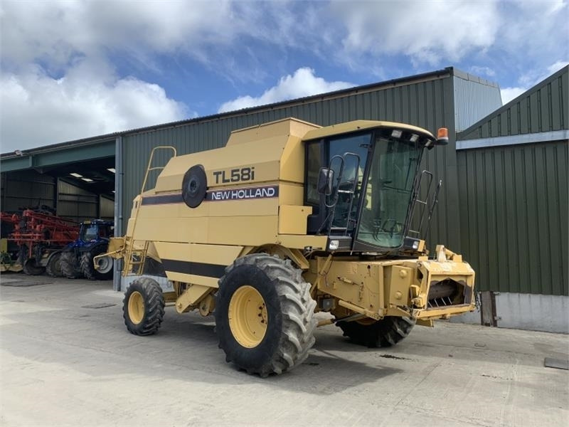 New Holland/Laverda New Holland TL58i / Laverda Hi - Koristusmasina lisad: pilt 1 New Holland/Laverda New Holland TL58i / Laverda Hi - Koristusmasina lisad: pilt 1
