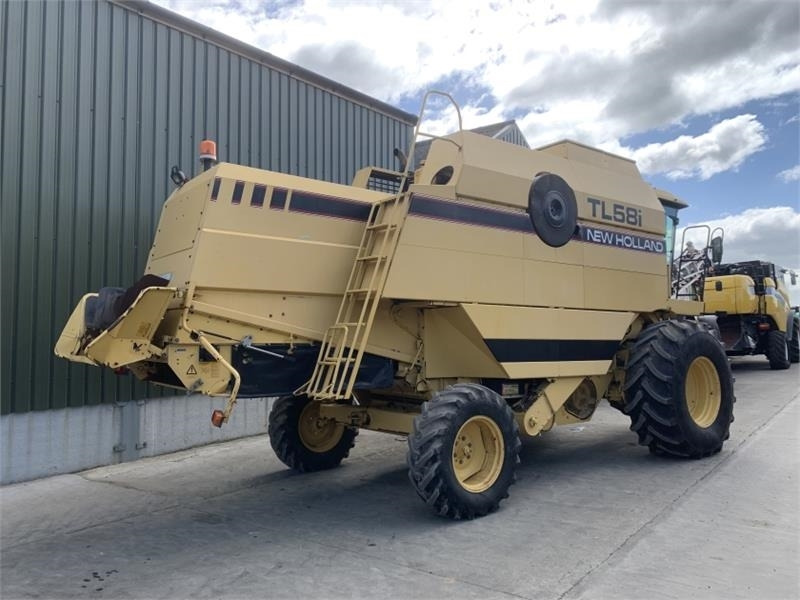 New Holland/Laverda New Holland TL58i / Laverda Hi - Koristusmasina lisad: pilt 2 New Holland/Laverda New Holland TL58i / Laverda Hi - Koristusmasina lisad: pilt 2
