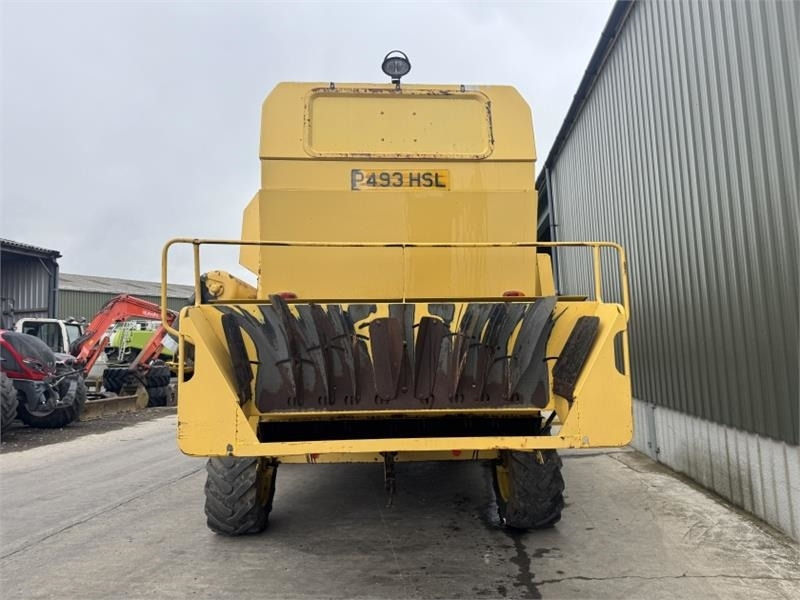 New Holland New Holland TX65 c/w 17ft Header - Koristusmasina lisad: pilt 5 New Holland New Holland TX65 c/w 17ft Header - Koristusmasina lisad: pilt 5