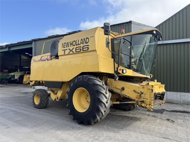New Holland TX66 Combine Harvester c/w 20ft Header - Koristusmasina lisad: pilt 3 New Holland TX66 Combine Harvester c/w 20ft Header - Koristusmasina lisad: pilt 3