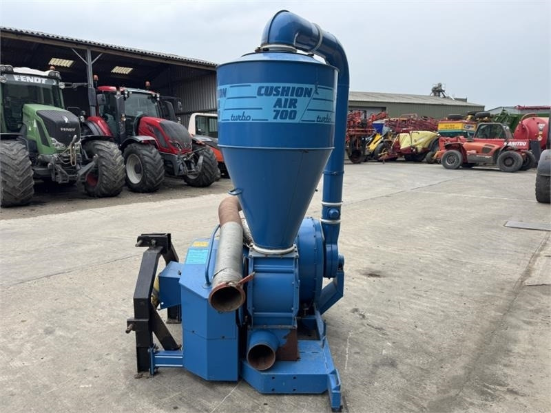 Kongskilde Kongskilde SUC-700 Cushion Air 700 Turbo - Põllutööseade: pilt 4 Kongskilde Kongskilde SUC-700 Cushion Air 700 Turbo - Põllutööseade: pilt 4