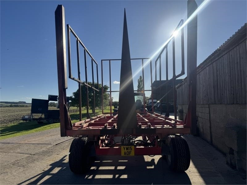 Timik MK 11 Square Bale Chaser/Stacker - Heinapress, kandiline: pilt 4 Timik MK 11 Square Bale Chaser/Stacker - Heinapress, kandiline: pilt 4