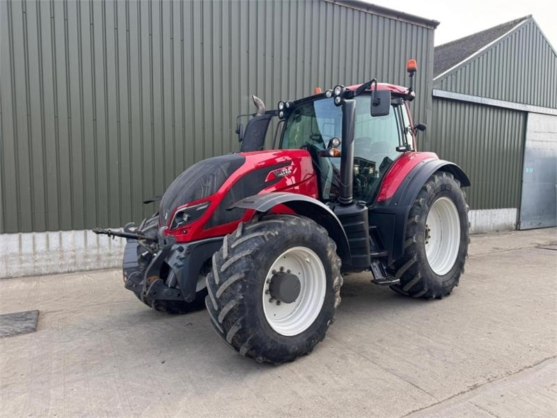 Valtra T194 Versu **50k Transmission** - Traktor: pilt 1 Valtra T194 Versu **50k Transmission** - Traktor: pilt 1