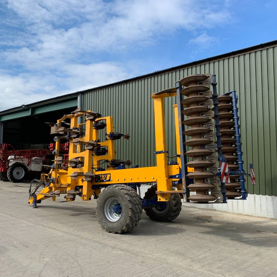 Twb 12 leg subsoiler - Kultivaator: pilt 2 Twb 12 leg subsoiler - Kultivaator: pilt 2