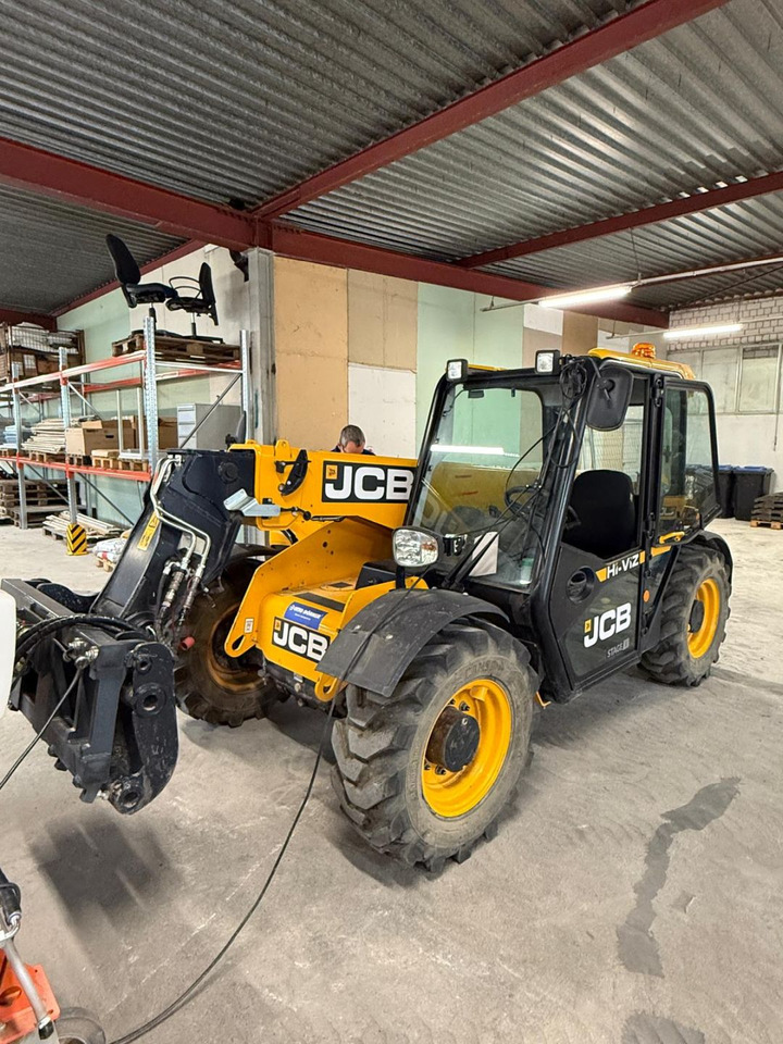JCB JCB 525-60T5 HiViz - Teleskooprataslaadur: pilt 4 JCB JCB 525-60T5 HiViz - Teleskooprataslaadur: pilt 4