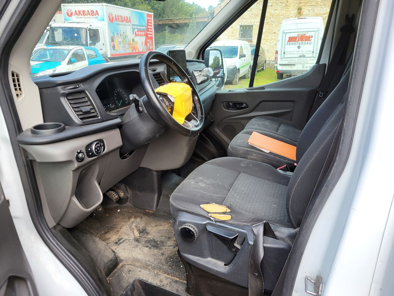 FORD Transit 350 - Tarbesõiduk: pilt 5 FORD Transit 350 - Tarbesõiduk: pilt 5