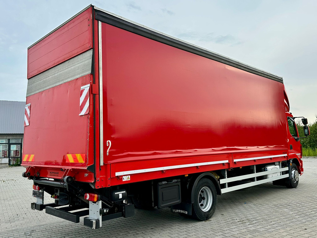 DAF LF 290 / BURTO - FIRANKA / 18 PALET / WINDA / 16 T DMC / SYPIALKA / 2020 ROK / SPROWADZONY - Tent veoauto: pilt 4 DAF LF 290 / BURTO - FIRANKA / 18 PALET / WINDA / 16 T DMC / SYPIALKA / 2020 ROK / SPROWADZONY - Tent veoauto: pilt 4