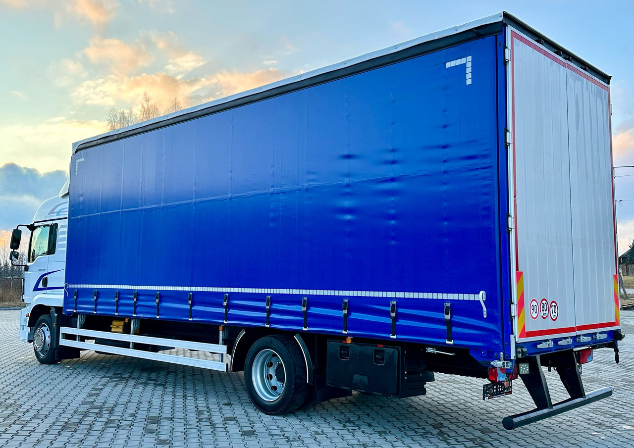 MAN TGM 15.290 / FIRANKA / 20 EUROPALET / AUTOMAT / SYPIALKA / DMC 16 T / 8 400 KG ŁADOWNOŚĆ - Tent veoauto: pilt 4 MAN TGM 15.290 / FIRANKA / 20 EUROPALET / AUTOMAT / SYPIALKA / DMC 16 T / 8 400 KG ŁADOWNOŚĆ - Tent veoauto: pilt 4