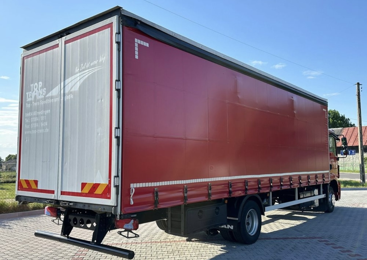 MAN TGM 15.290 / FIRANKA / 21 EUROPALET / AUTOMAT - Tent veoauto: pilt 4 MAN TGM 15.290 / FIRANKA / 21 EUROPALET / AUTOMAT - Tent veoauto: pilt 4