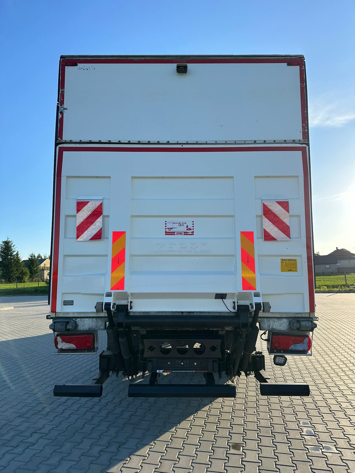 MAN TGM 18.290 / CHŁODNIA / WINDA / 20 EUROPALET / 8.2 M DŁUGOŚCI / 2018 ROK / 410 TYS KM - Külmutiga veoauto: pilt 4 MAN TGM 18.290 / CHŁODNIA / WINDA / 20 EUROPALET / 8.2 M DŁUGOŚCI / 2018 ROK / 410 TYS KM - Külmutiga veoauto: pilt 4