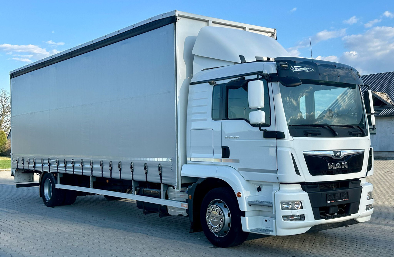 MAN TGM 18.290 / FIRANKA / WINDA / 22 EUROPALETY / AUTOMAT / SYPIALKA / 9 059 KG ŁADOWNOŚCI / NISKI PRZEBIEG / ZSUWANY DACH / EURO 6 - Tent veoauto: pilt 1 MAN TGM 18.290 / FIRANKA / WINDA / 22 EUROPALETY / AUTOMAT / SYPIALKA / 9 059 KG ŁADOWNOŚCI / NISKI PRZEBIEG / ZSUWANY DACH / EURO 6 - Tent veoauto: pilt 1