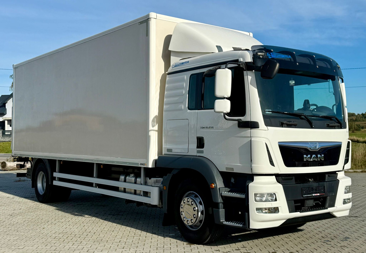 MAN TGM 18.290 / KONTENER / WINDA / 18 PALET / SYPIALKA / AUTOMAT / EURO 6 / 9 260 KG ŁADOWNOŚCI - Kasti veoauto: pilt 1 MAN TGM 18.290 / KONTENER / WINDA / 18 PALET / SYPIALKA / AUTOMAT / EURO 6 / 9 260 KG ŁADOWNOŚCI - Kasti veoauto: pilt 1