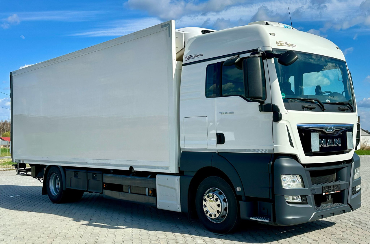 MAN TGX 18.360 / CHŁODNIA / WINDA / AUTOMAT / 19 EUROPALET / THERMO KING / SYPIALKA / SPROWADZONY - Külmutiga veoauto: pilt 1 MAN TGX 18.360 / CHŁODNIA / WINDA / AUTOMAT / 19 EUROPALET / THERMO KING / SYPIALKA / SPROWADZONY - Külmutiga veoauto: pilt 1