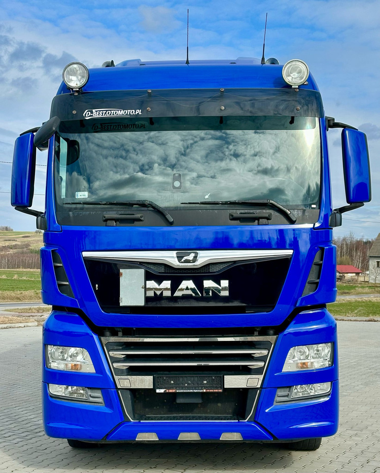 MAN TGX 26.420 / CHŁODNIA / LAMBERET / 18 EUROPALET / 6x2 / 2017 ROK / SYPIALKA - Külmutiga veoauto: pilt 3 MAN TGX 26.420 / CHŁODNIA / LAMBERET / 18 EUROPALET / 6x2 / 2017 ROK / SYPIALKA - Külmutiga veoauto: pilt 3