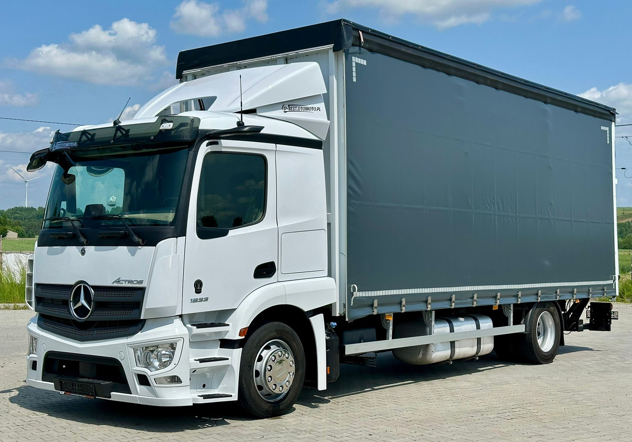 MERCEDES-BENZ ACTROS 1833 / FIRANKA / WINDA / 18 PALET / AUTOMAT / 310 TYS KM / DUŻY SILNIK / 2020 ROK / SYPIALKA - Tent veoauto: pilt 2 MERCEDES-BENZ ACTROS 1833 / FIRANKA / WINDA / 18 PALET / AUTOMAT / 310 TYS KM / DUŻY SILNIK / 2020 ROK / SYPIALKA - Tent veoauto: pilt 2
