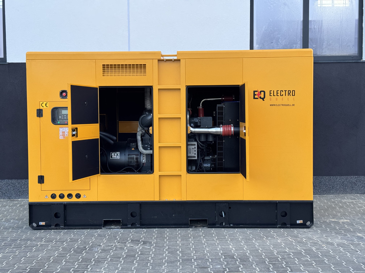IVECO 250 kVA / 200 kW IN STOCK - Generaatorikomplekt: pilt 4 IVECO 250 kVA / 200 kW IN STOCK - Generaatorikomplekt: pilt 4