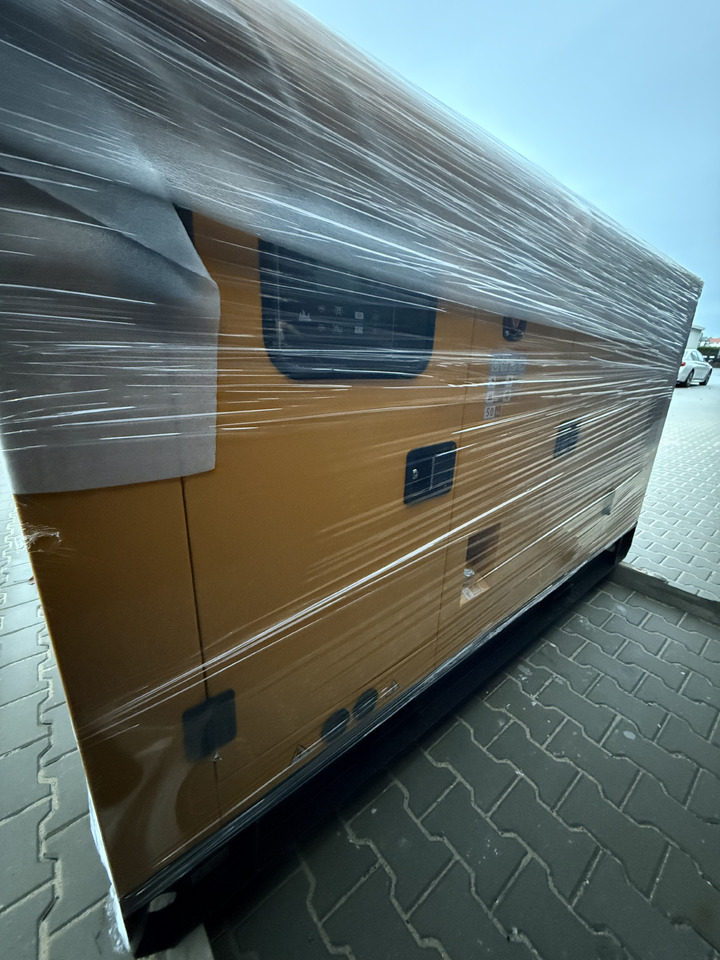 IVECO 80 kVA / 65 kW - Generaatorikomplekt: pilt 4 IVECO 80 kVA / 65 kW - Generaatorikomplekt: pilt 4