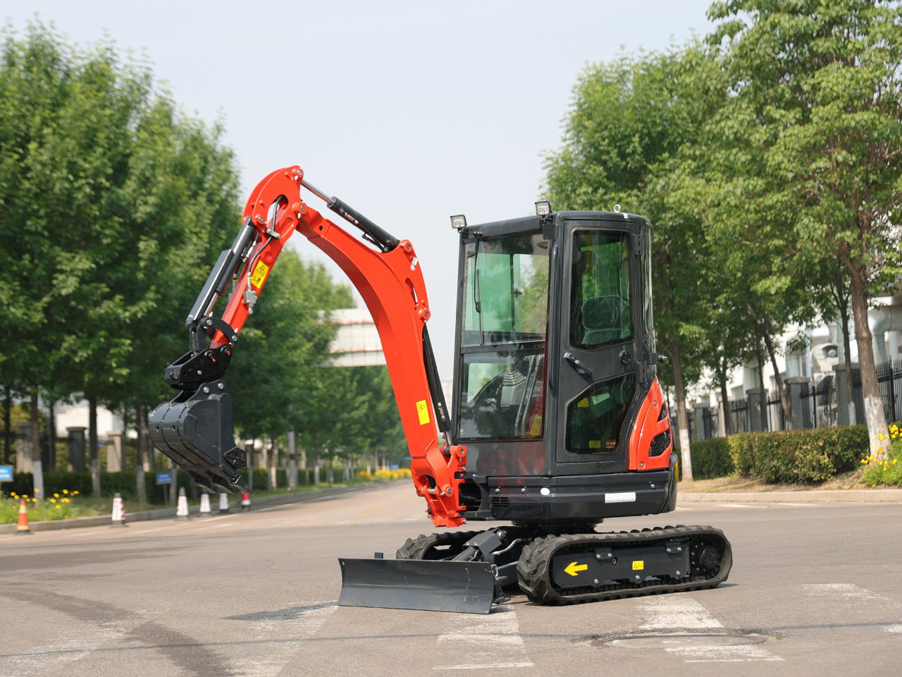 KUBOTA Diesel Mini excavator 2.5 Ton - Müller Machinery MB 25 Plus - VKSH - Miniekskavaator: pilt 3 KUBOTA Diesel Mini excavator 2.5 Ton - Müller Machinery MB 25 Plus - VKSH - Miniekskavaator: pilt 3
