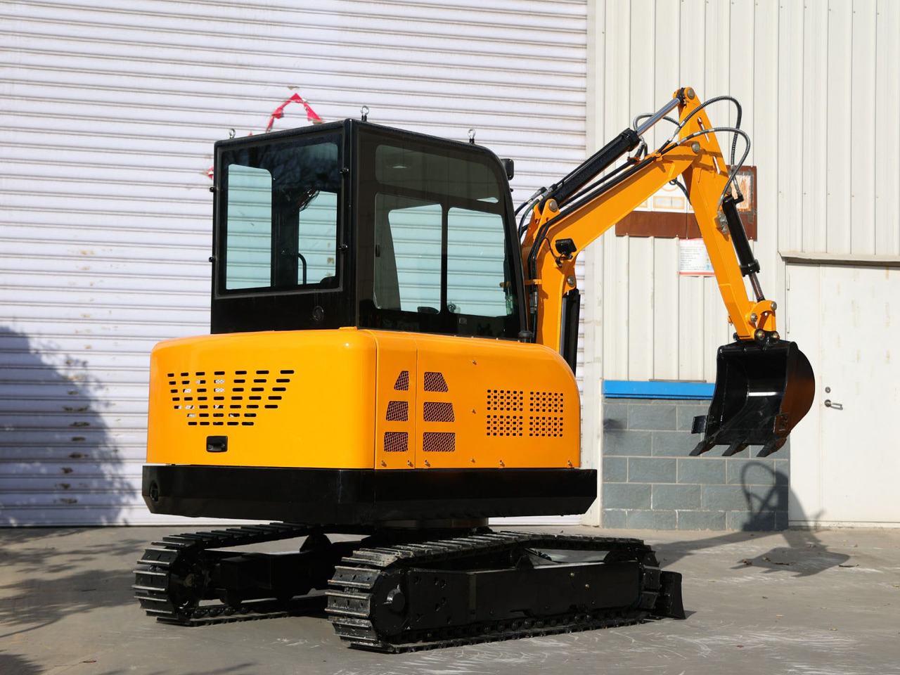 KUBOTA Diesel Mini excavator 3.5 Ton - Müller Machinery MB 35 - VKSH - Miniekskavaator: pilt 4 KUBOTA Diesel Mini excavator 3.5 Ton - Müller Machinery MB 35 - VKSH - Miniekskavaator: pilt 4
