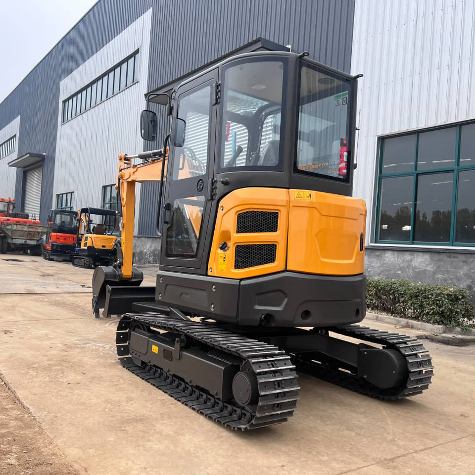 KUBOTA Diesel Mini excavator 4 Ton - Müller Machinery MB 40 Plus - VKSH - Miniekskavaator: pilt 3 KUBOTA Diesel Mini excavator 4 Ton - Müller Machinery MB 40 Plus - VKSH - Miniekskavaator: pilt 3