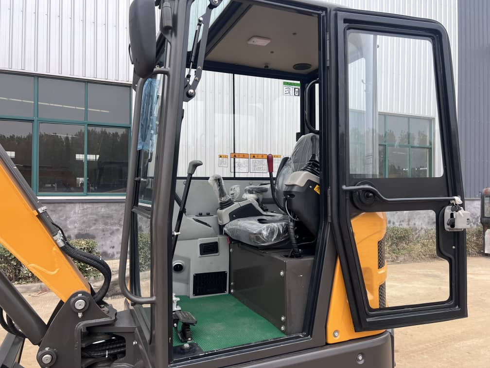 KUBOTA Diesel Mini excavator 4 Ton - Müller Machinery MB 40 Plus - VKSH - Miniekskavaator: pilt 5 KUBOTA Diesel Mini excavator 4 Ton - Müller Machinery MB 40 Plus - VKSH - Miniekskavaator: pilt 5