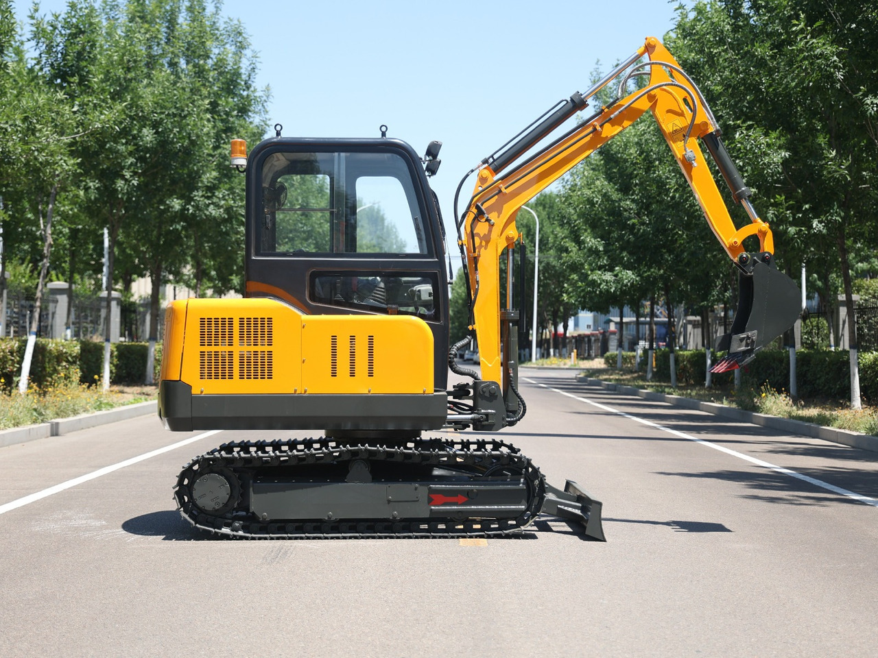 KUBOTA Diesel Mini excavator 4 ton - Müller Machinery MB 40 - KSH - Miniekskavaator: pilt 2 KUBOTA Diesel Mini excavator 4 ton - Müller Machinery MB 40 - KSH - Miniekskavaator: pilt 2