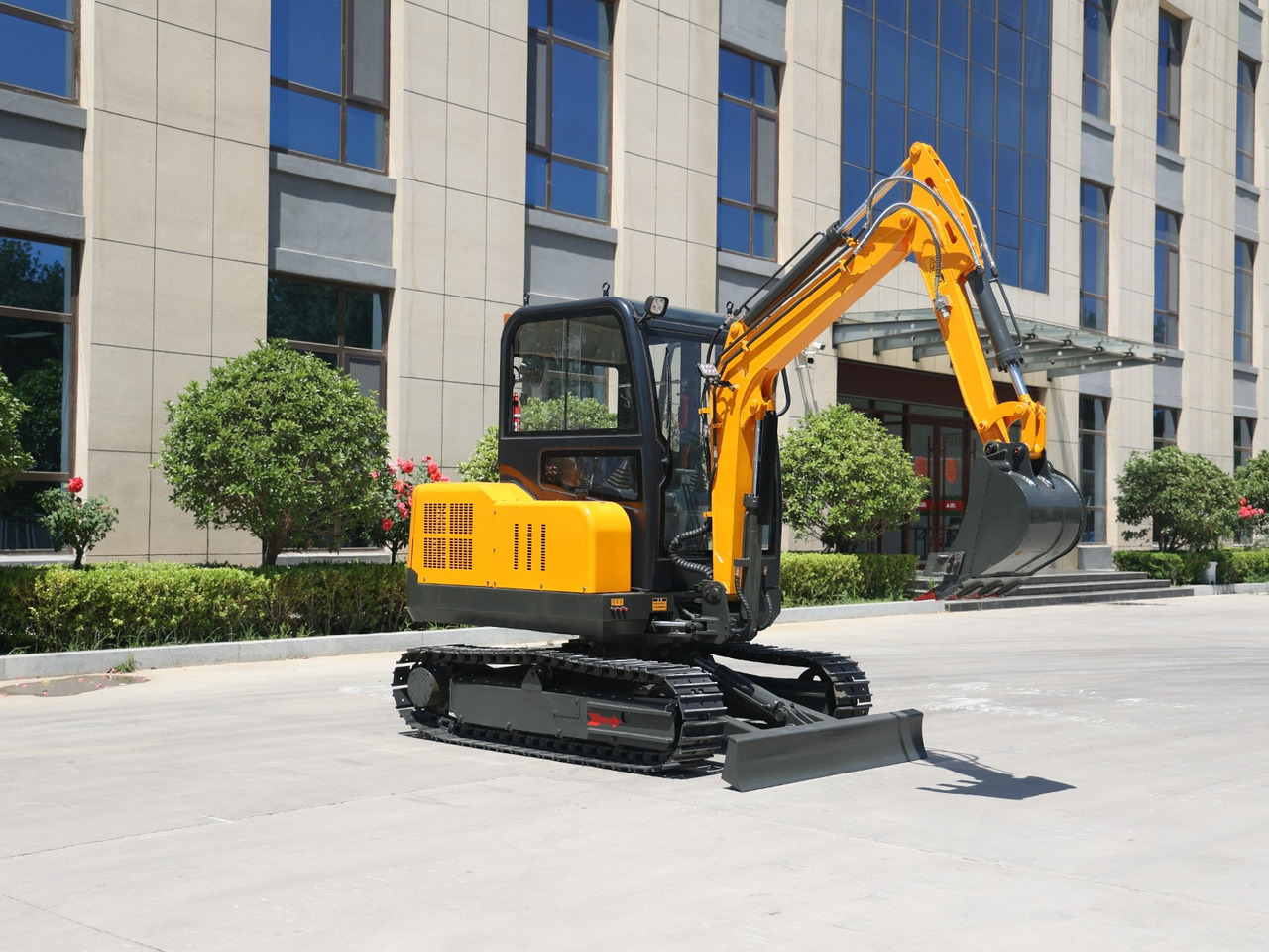KUBOTA Diesel Mini excavator 4 ton - Müller Machinery MB 40 - VKSH - Miniekskavaator: pilt 3 KUBOTA Diesel Mini excavator 4 ton - Müller Machinery MB 40 - VKSH - Miniekskavaator: pilt 3