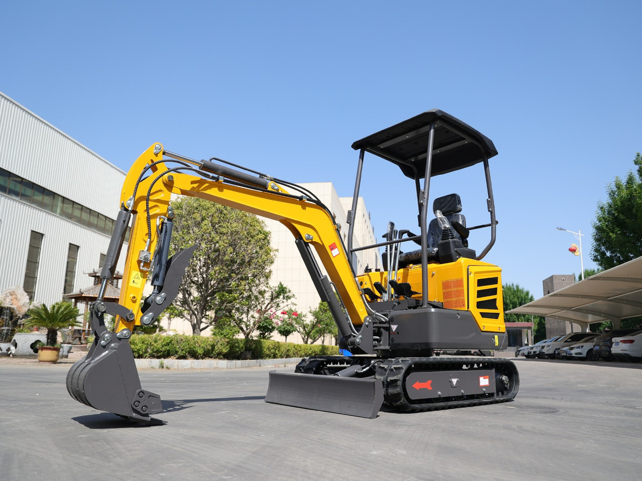 Kubota Diesel Mini excavator 1.8 Ton - Mini excavator MB 18 - SH - Miniekskavaator: pilt 3 Kubota Diesel Mini excavator 1.8 Ton - Mini excavator MB 18 - SH - Miniekskavaator: pilt 3