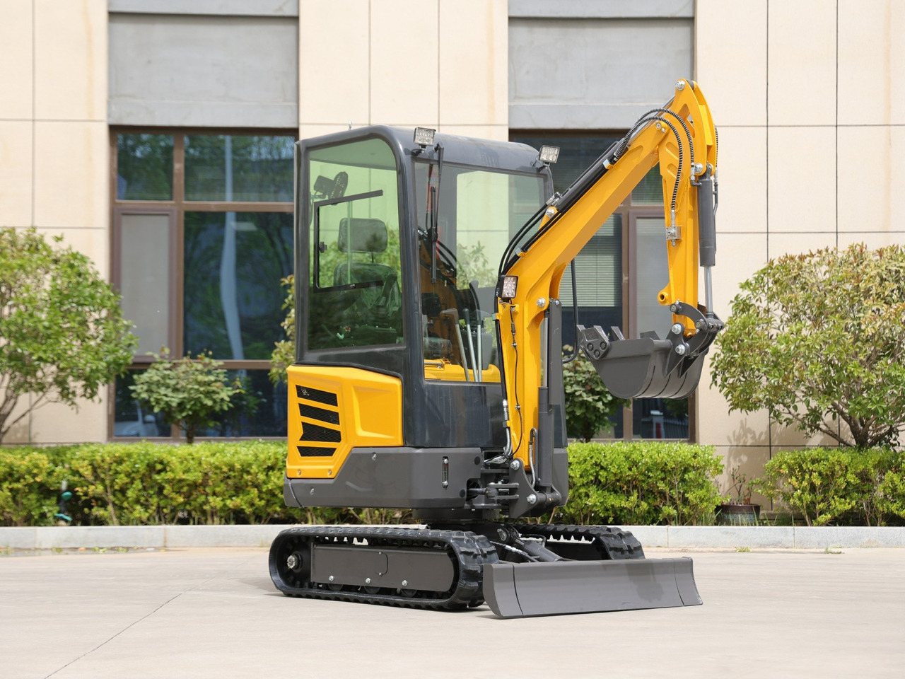 Müller Machinery Diesel Mini excavator 1.8 Ton - Müller Machinery MB 18 - KSH Laidong KB385B Motor - Miniekskavaator: pilt 3 Müller Machinery Diesel Mini excavator 1.8 Ton - Müller Machinery MB 18 - KSH Laidong KB385B Motor - Miniekskavaator: pilt 3