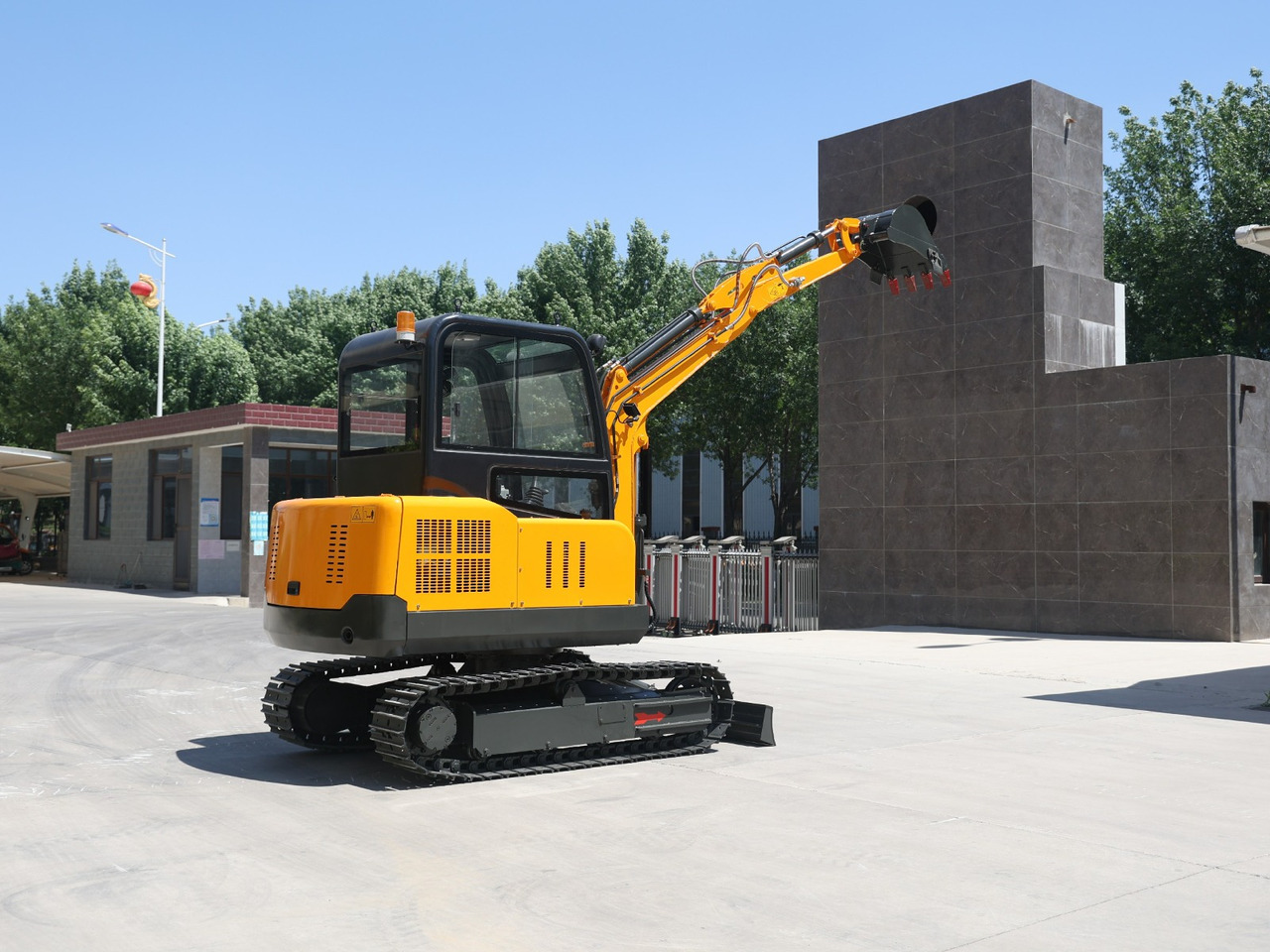 Müller Machinery Diesel Mini excavator 4 ton - Müller Machinery MB 40 - VKSH Xinchai 4D32 Series Motor - Miniekskavaator: pilt 4 Müller Machinery Diesel Mini excavator 4 ton - Müller Machinery MB 40 - VKSH Xinchai 4D32 Series Motor - Miniekskavaator: pilt 4