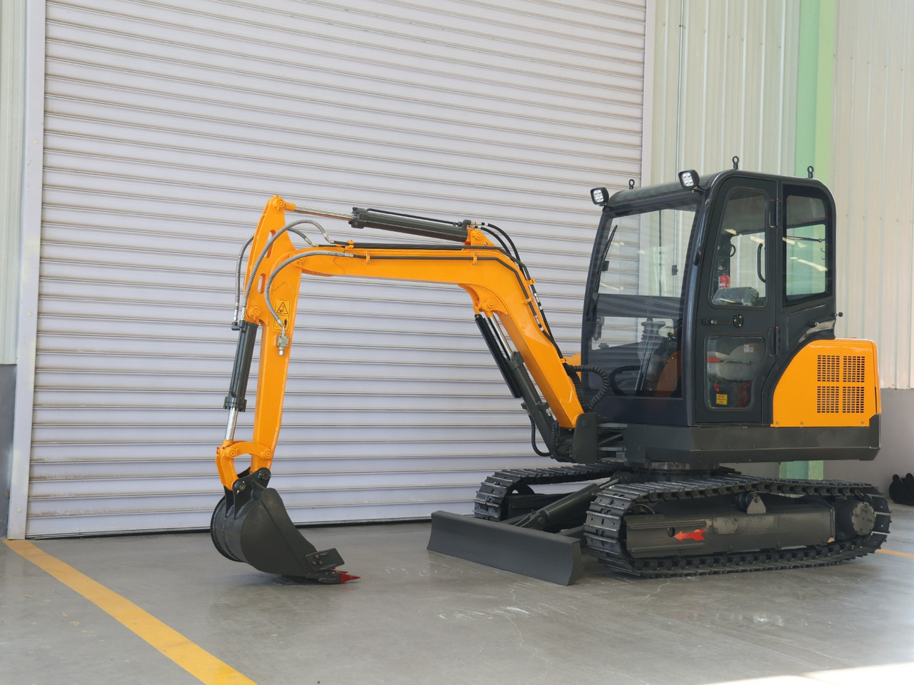 Müller Machinery Diesel Mini excavator 4 ton - Müller Machinery MB 40 - VKSH Xinchai 4D32 Series Motor - Miniekskavaator: pilt 5 Müller Machinery Diesel Mini excavator 4 ton - Müller Machinery MB 40 - VKSH Xinchai 4D32 Series Motor - Miniekskavaator: pilt 5