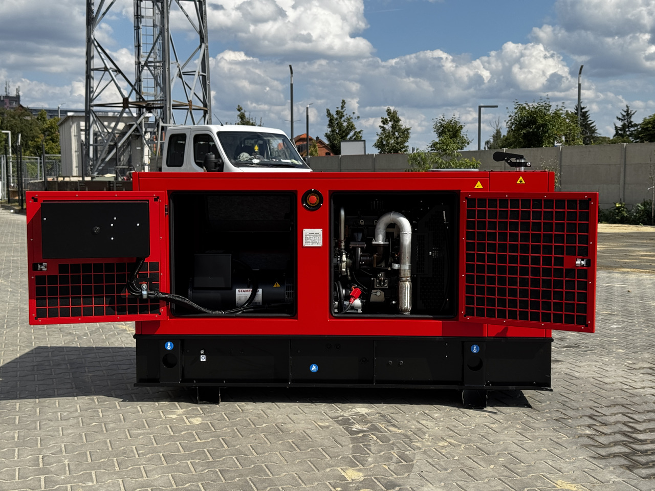 Uus Generaatorikomplekt PERKINS 60 kVA / 48 kW: pilt 8