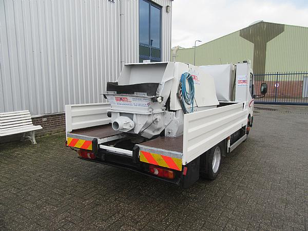 2007 Truck Concrete pump PUTZMEISTER P715 SD - Betoonipump: pilt 3 2007 Truck Concrete pump PUTZMEISTER P715 SD - Betoonipump: pilt 3
