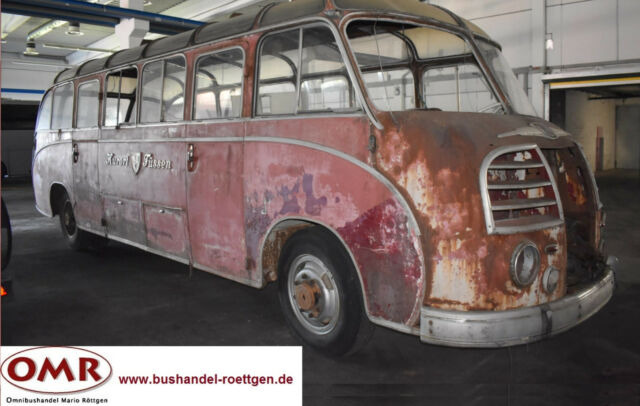Setra S 8 inkl. Anhänger - Buss: pilt 1 Setra S 8 inkl. Anhänger - Buss: pilt 1