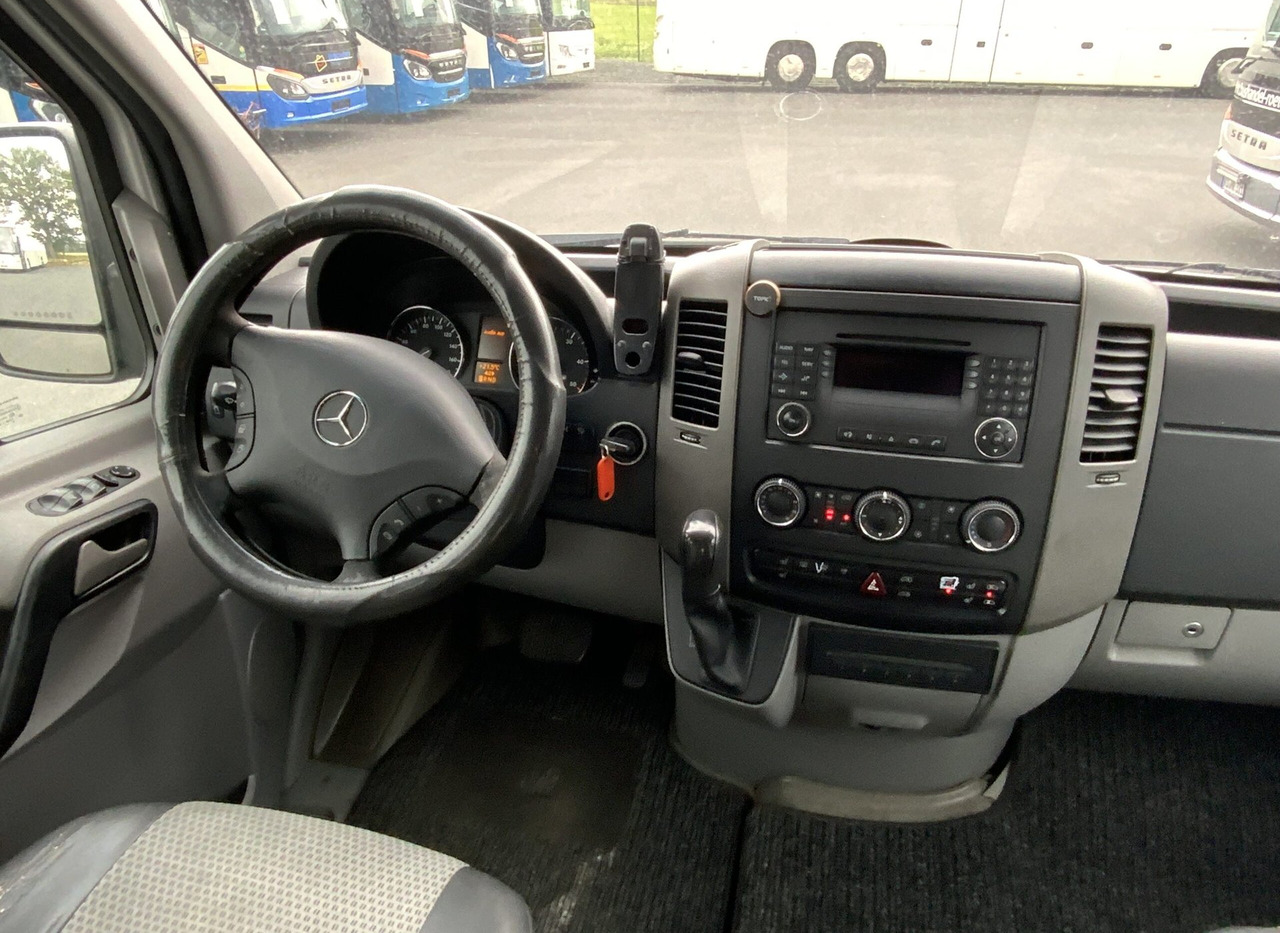 Interior photo 1: Mercedes-Benz 315 CDI Sprinter liising Mercedes-Benz 315 CDI Sprinter